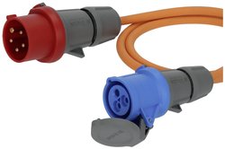 Kabel przejściowy 1,5m H07RN-F3G2,5 wtyk CEE400V/16A - złącze CEE230V. Adapter CEE Brennenstuhl 1132970025 16 A 230 V